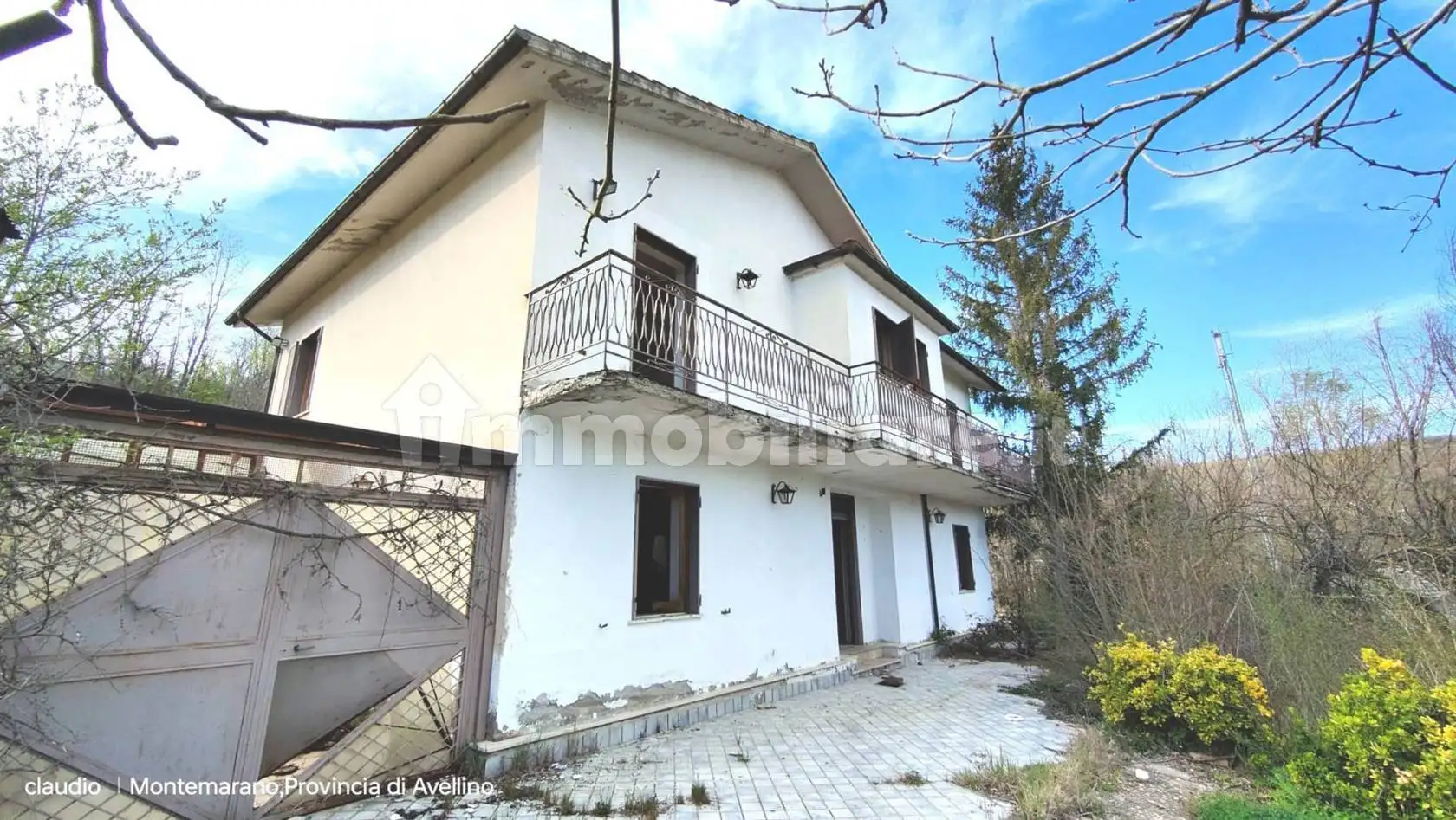 Villa in vendita a Castelvetere sul Calore