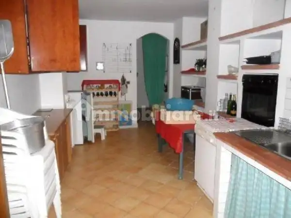 Villa unifamiliare, buono stato, 245 m², Castelvetere sul Calore - foto 5