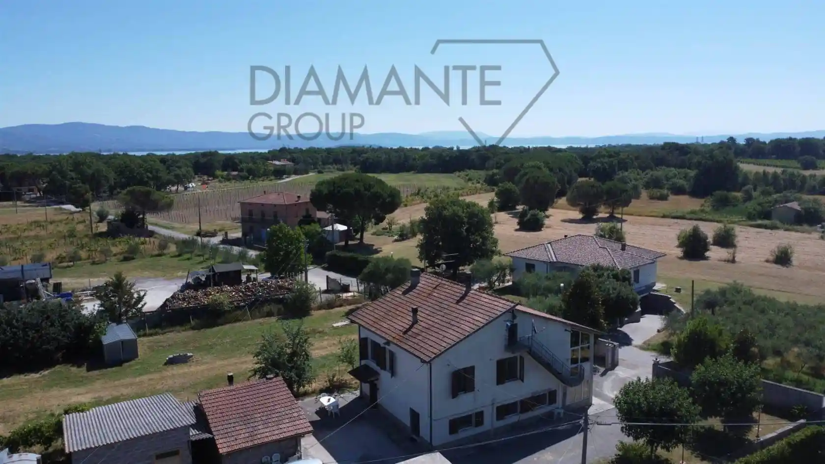 Terratetto unifamiliare 335 m², buono stato, I Bertoni, Castiglione del Lago - foto 3