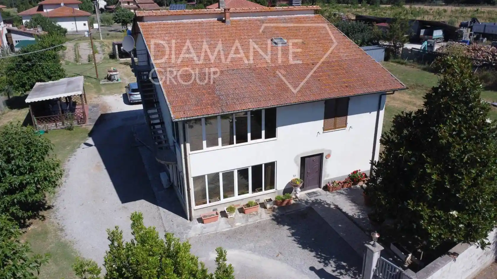 Terratetto unifamiliare 335 m², buono stato, I Bertoni, Castiglione del Lago - foto 4