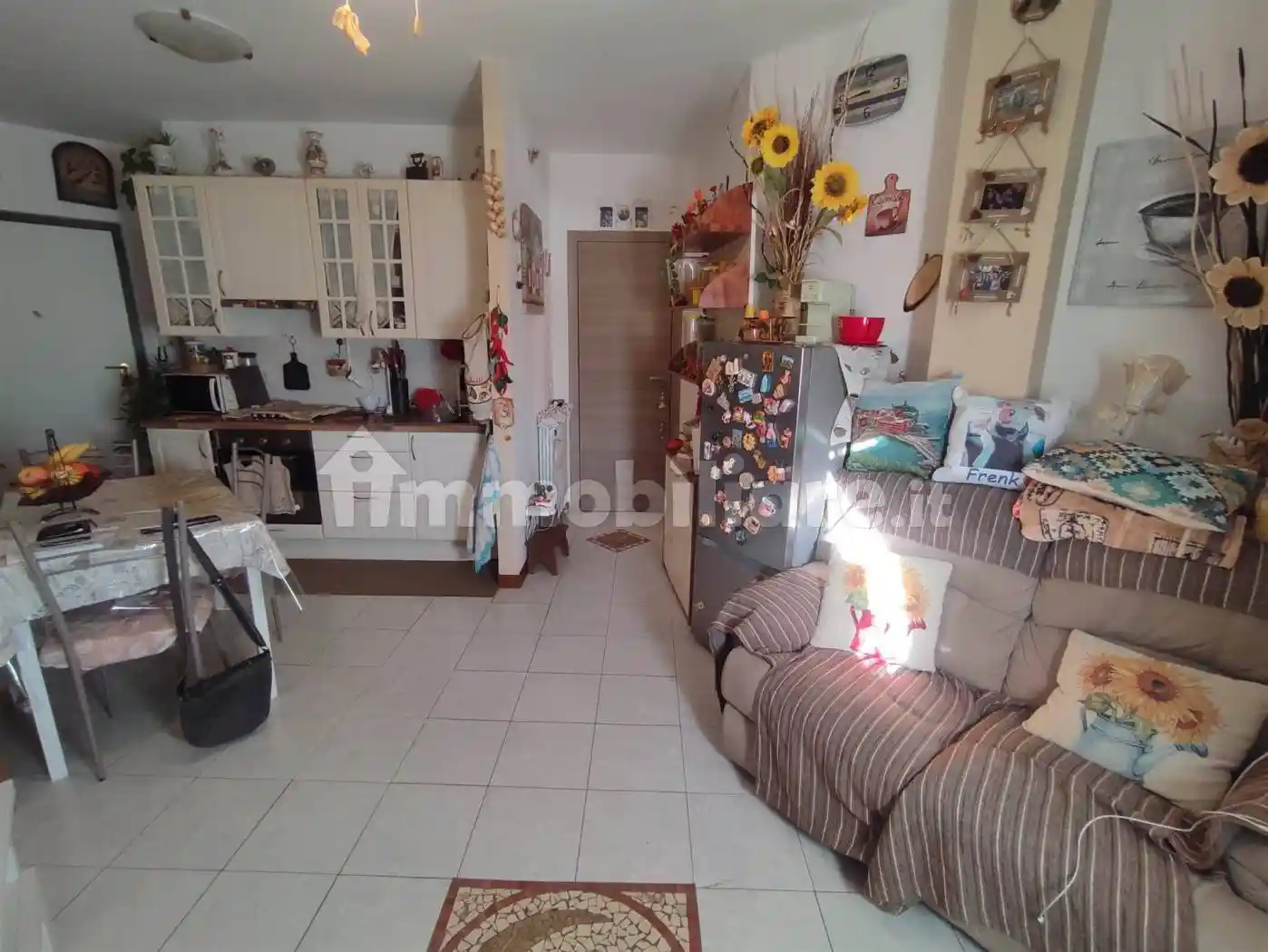 Appartamento in vendita a Follo