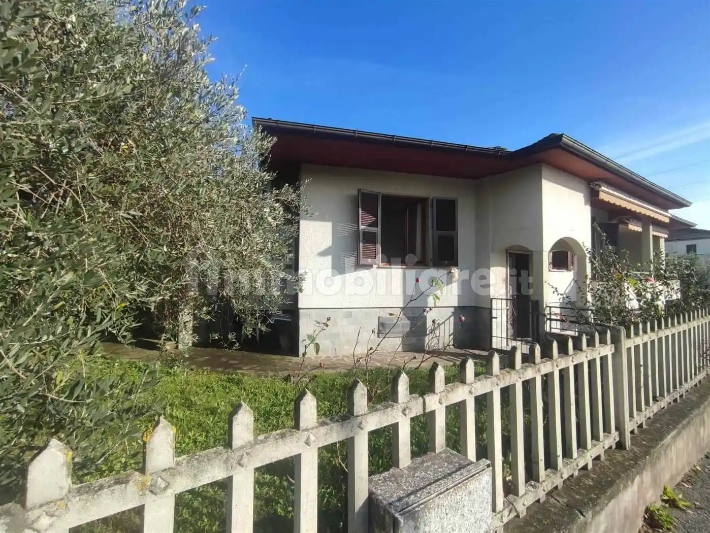 Casa indipendente in vendita a Pontremoli
