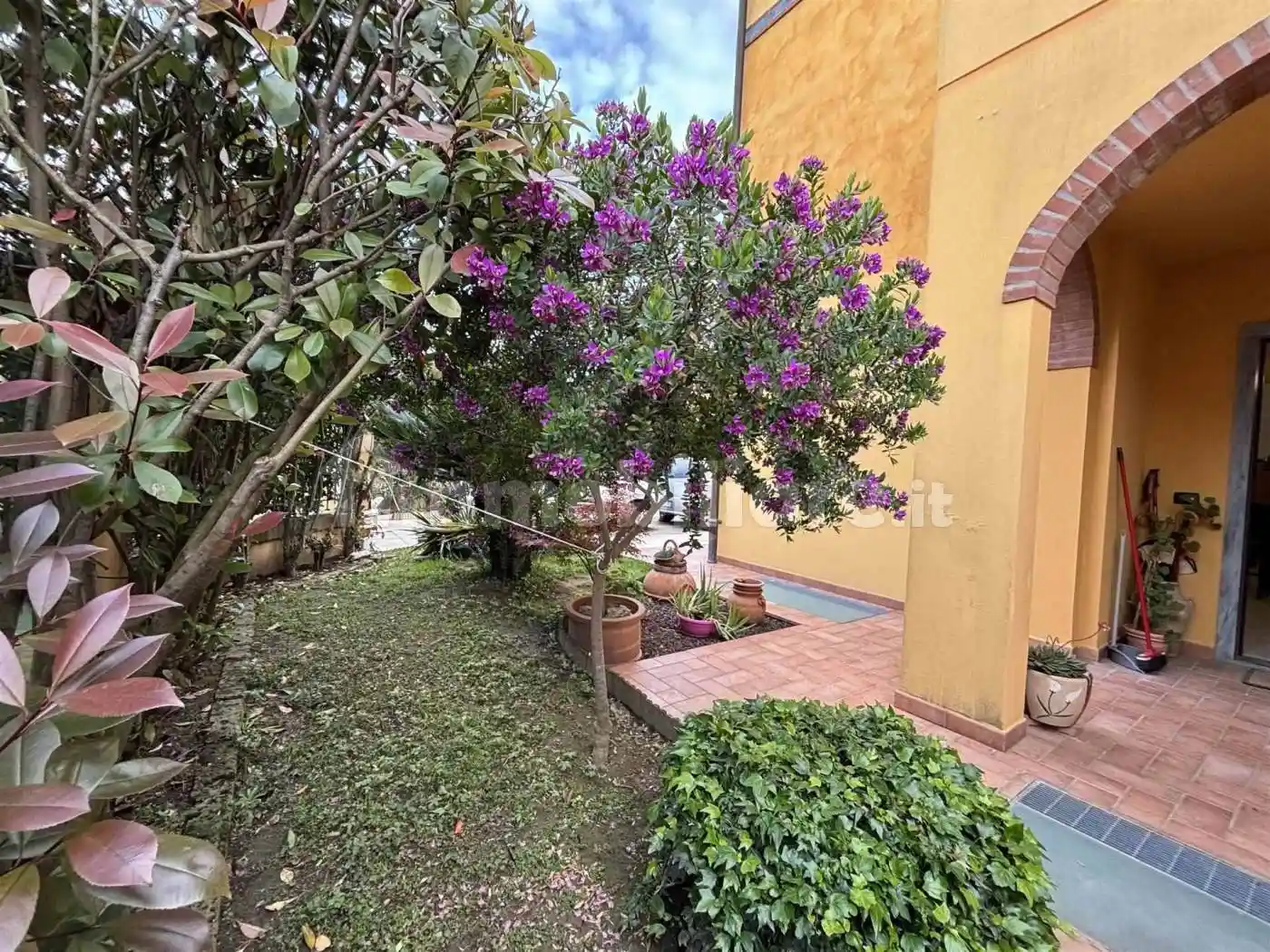 Casa indipendente in vendita a Castelnuovo Magra