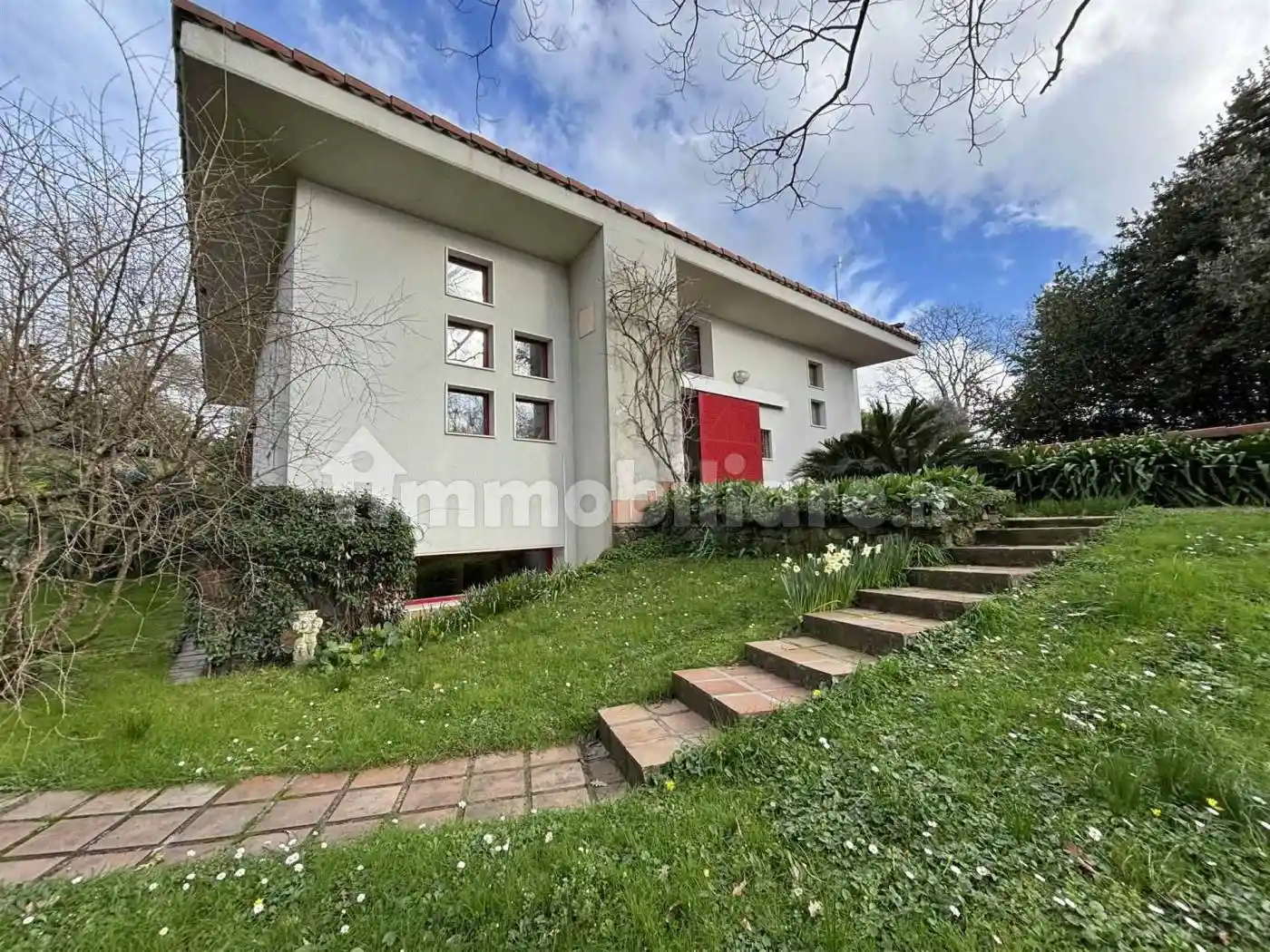 Villa in vendita a Sarzana