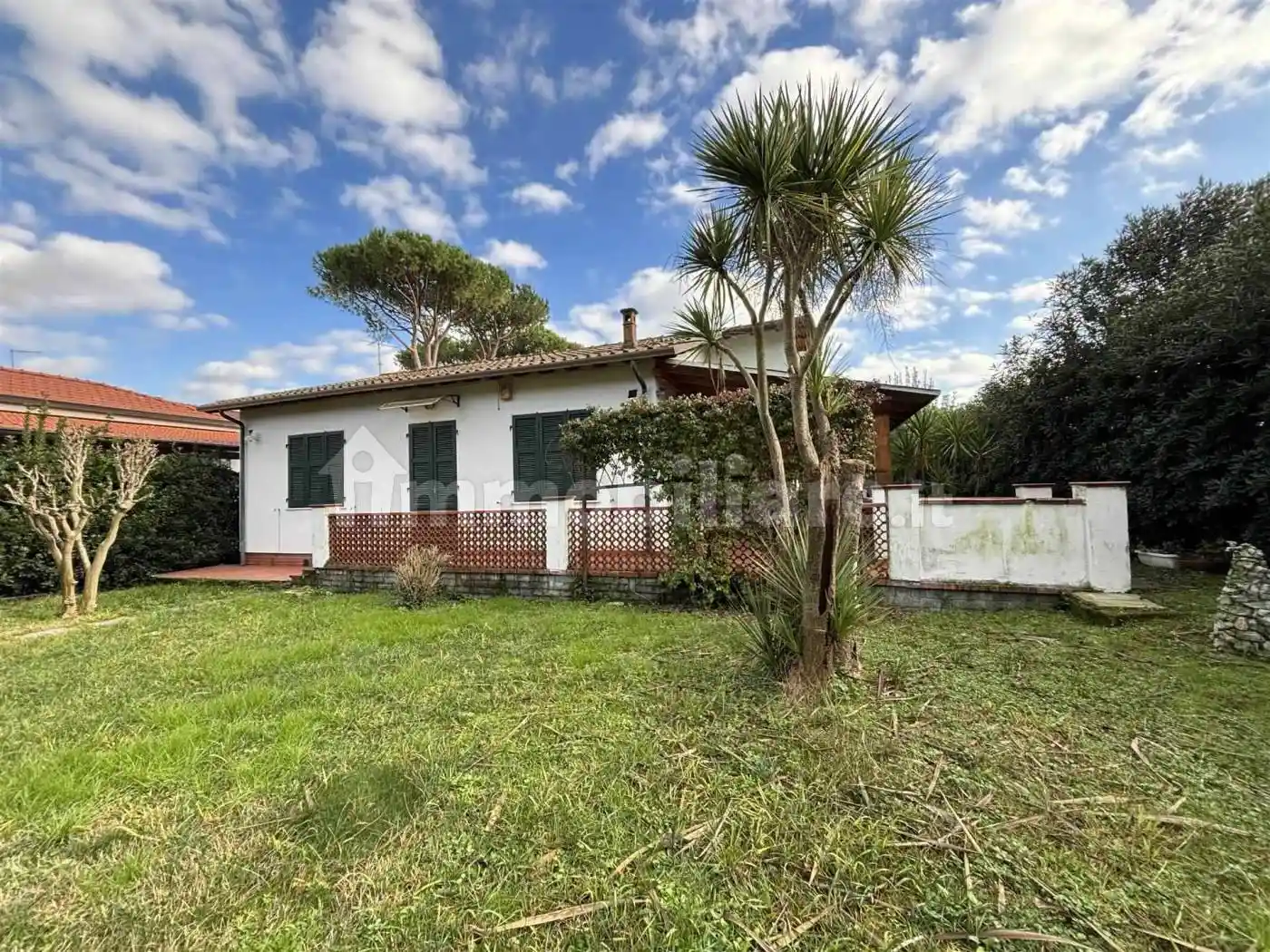 Casa indipendente in vendita a Ameglia