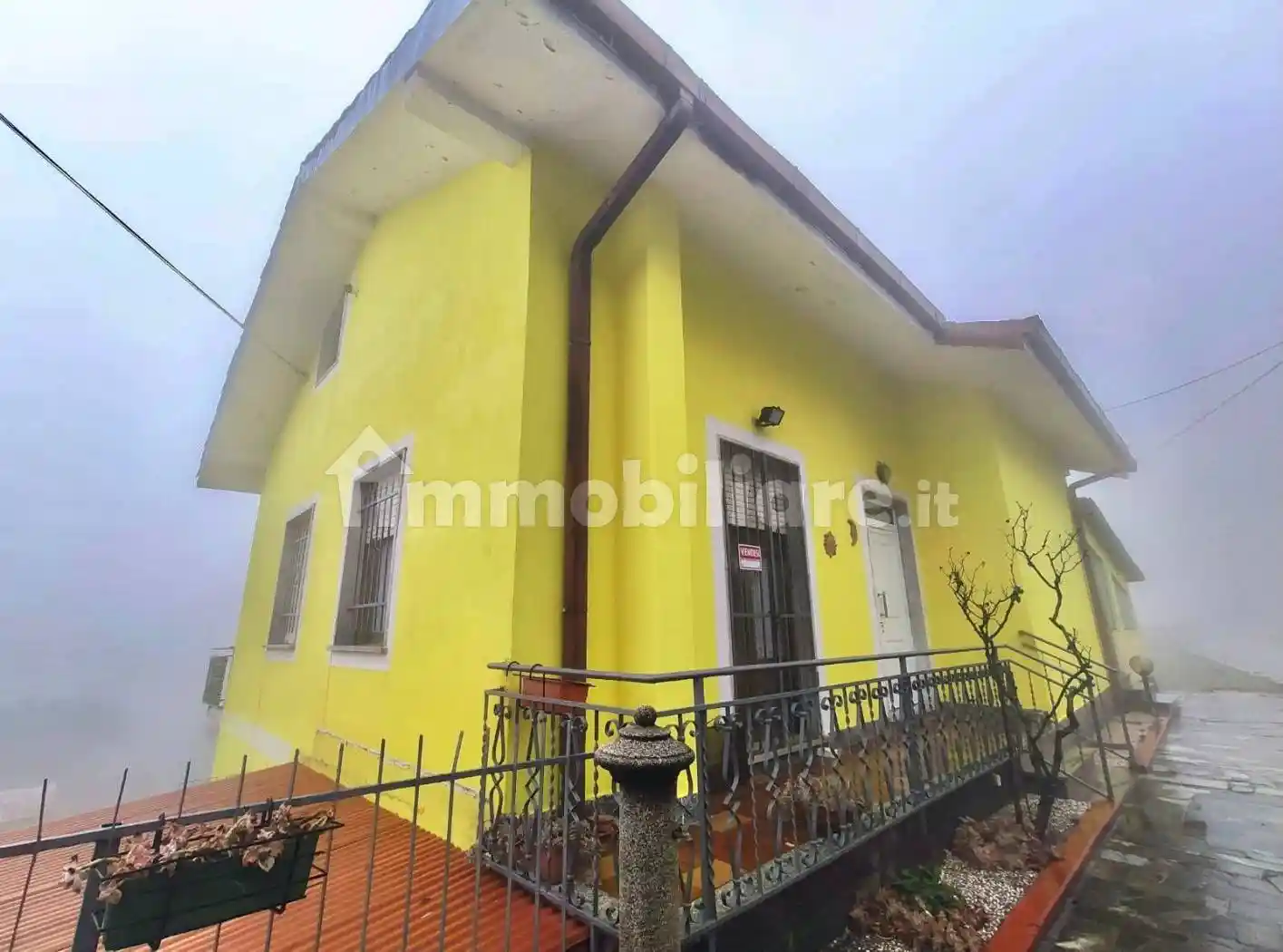 Casa indipendente in vendita a Sarzana