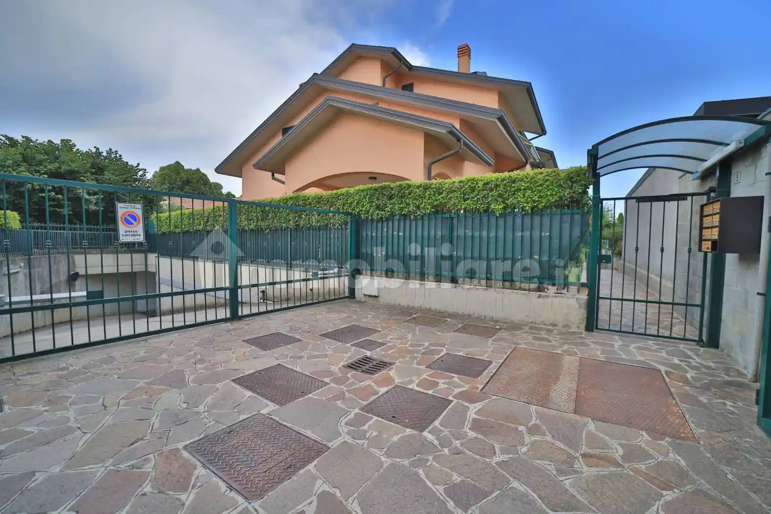 Appartamento in vendita a Cavenago di Brianza