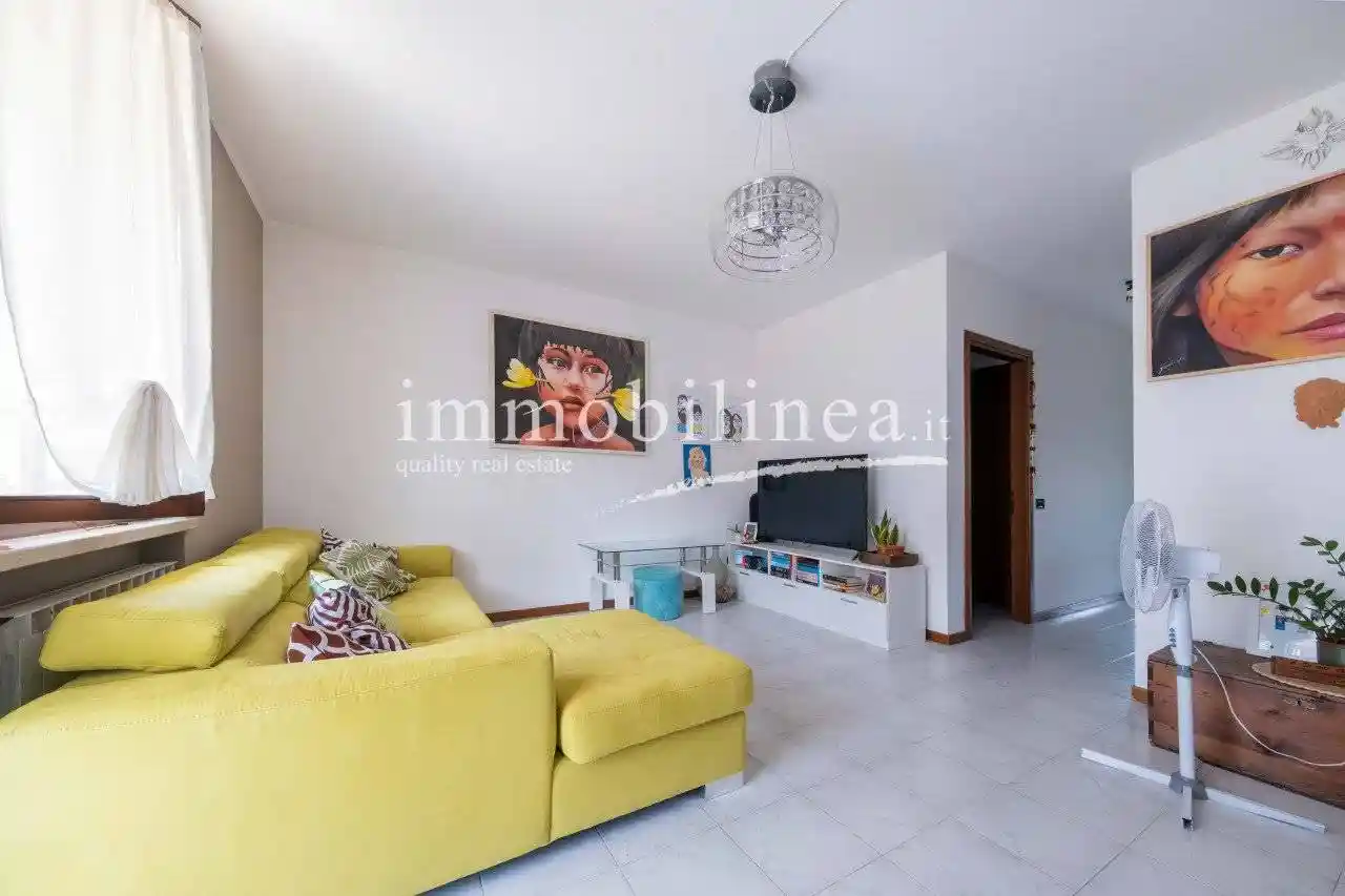 Villa in vendita a Castelnuovo del Garda