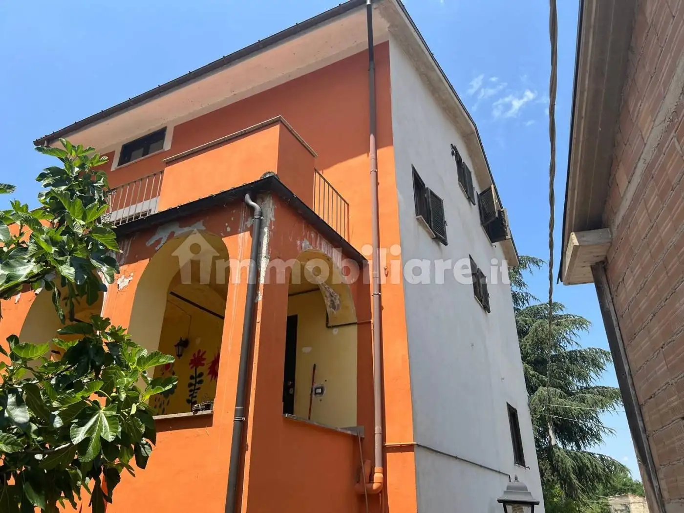 Villa in vendita a Pettorano sul Gizio