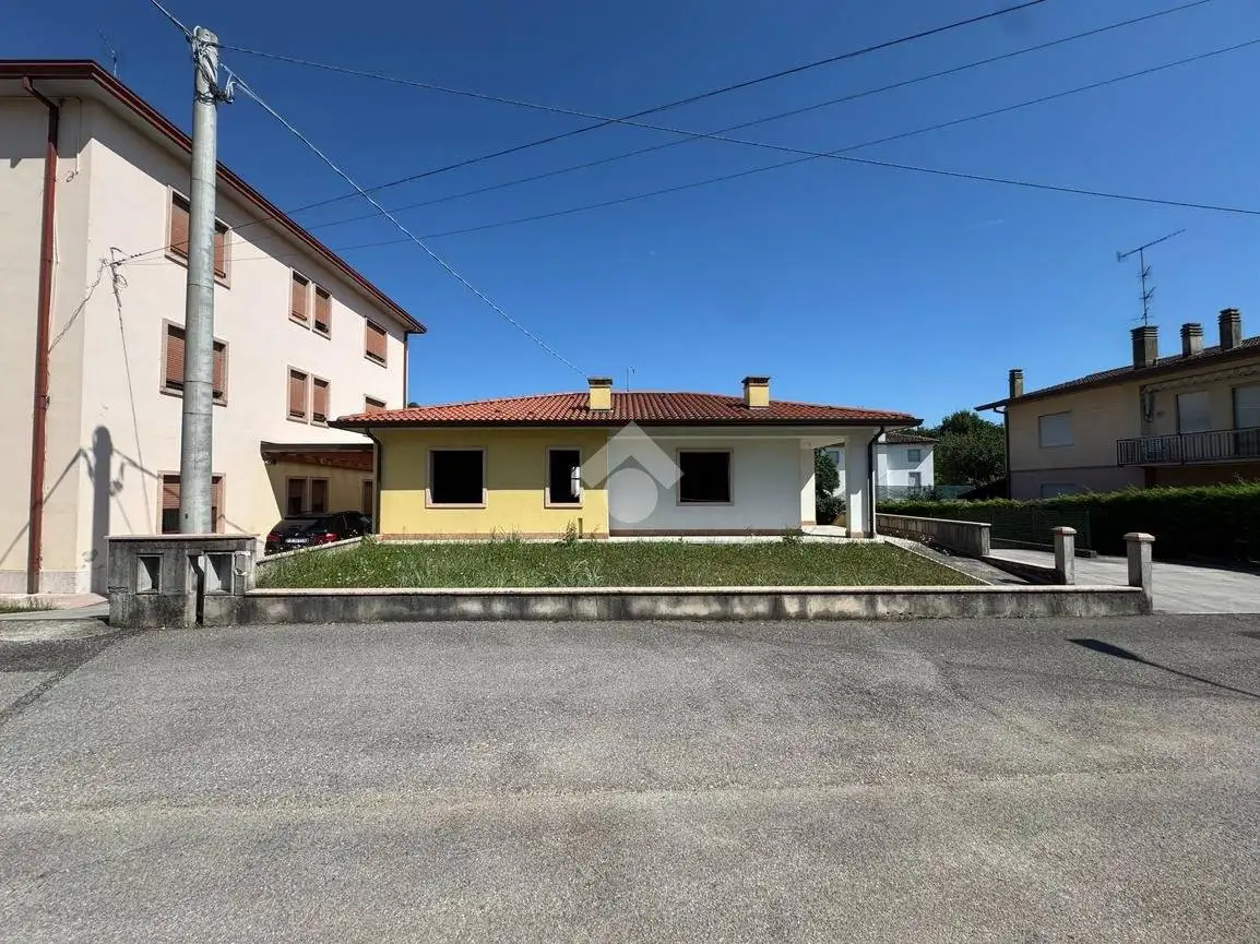 Villa in vendita a Cappella Maggiore