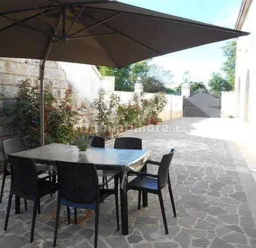 Rustico - Casale in vendita a Livorno