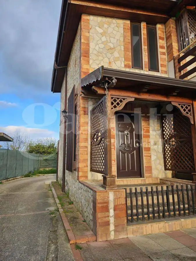 Villa in vendita a Eboli