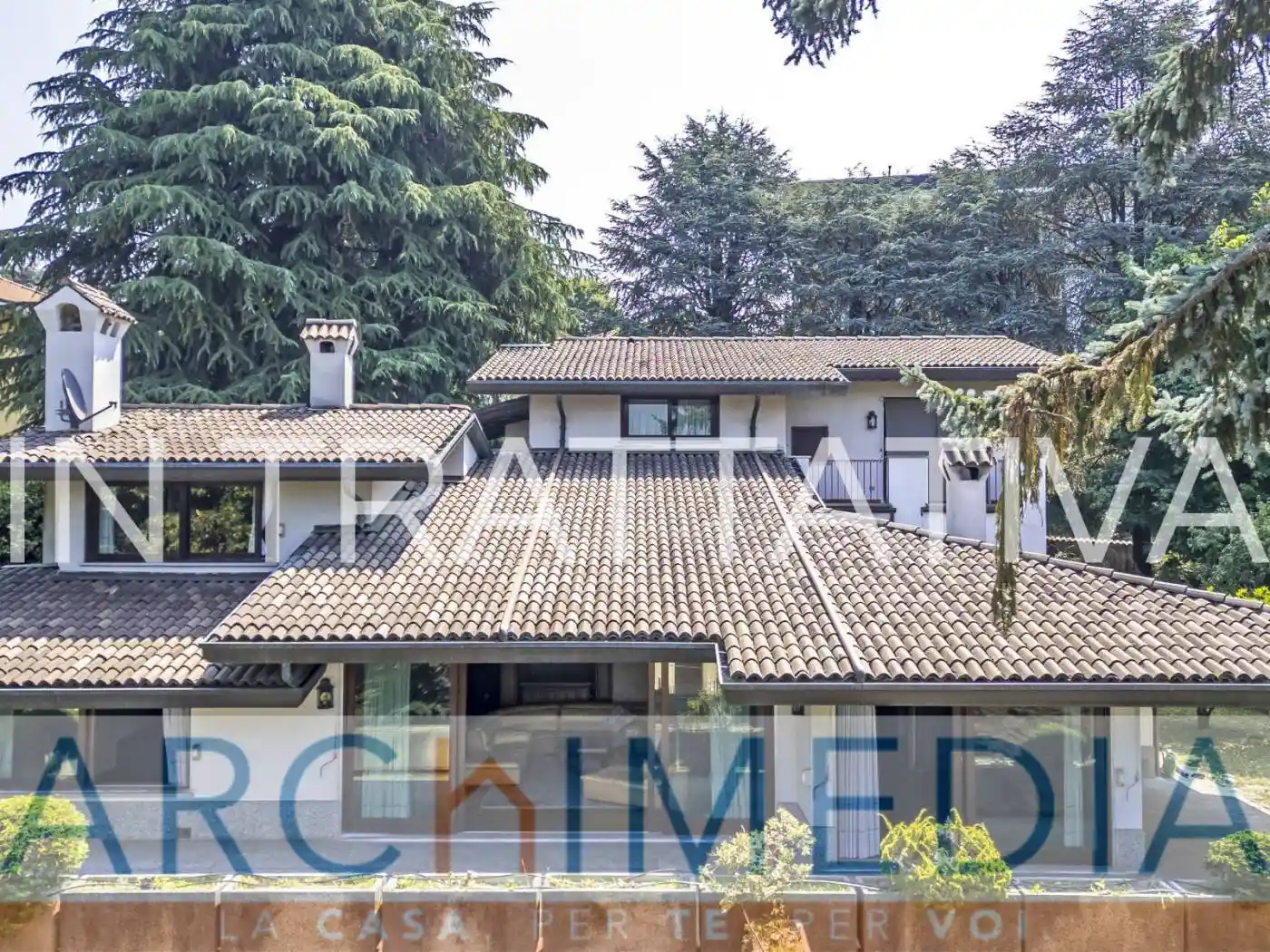 Villa in vendita a Solbiate Arno