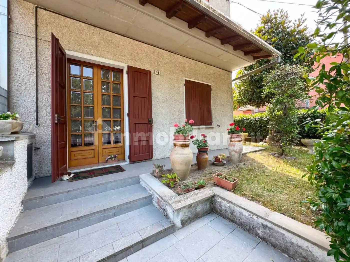 Villa in vendita a Bibbiano