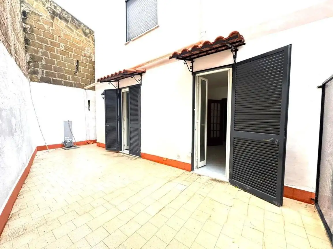 Trilocale via marco aurelio 11, Centro, Bacoli - foto 4