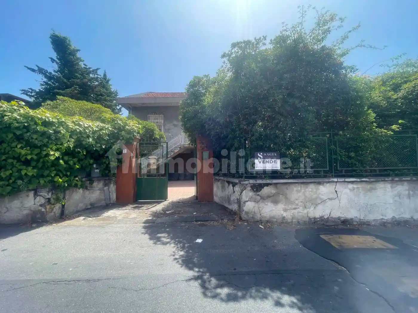 Villa in vendita a Gravina di Catania