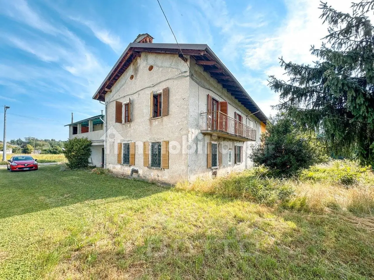 Casa indipendente in vendita a Romagnano Sesia