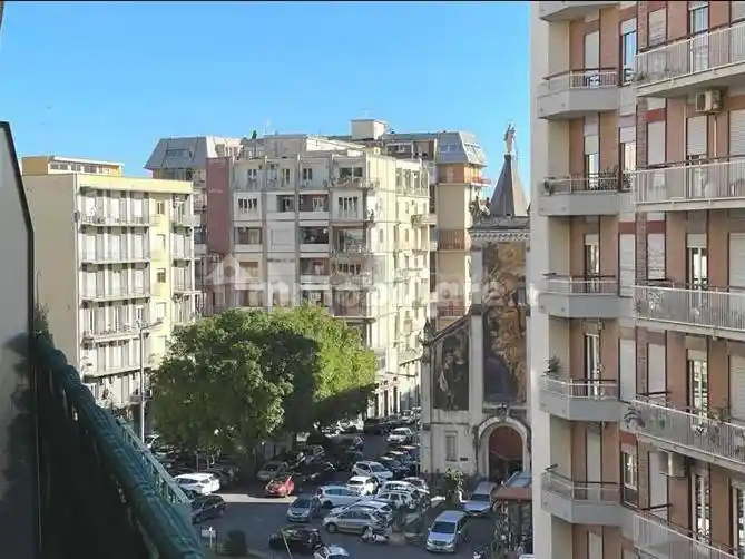 Appartamento in vendita a Catania