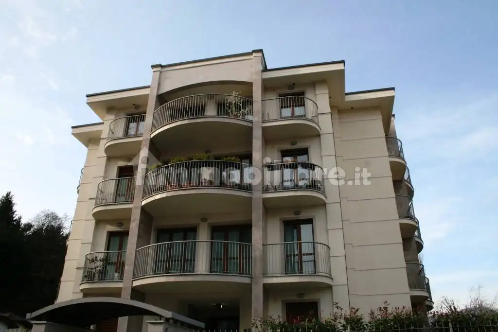 Appartamento in affitto a Varese