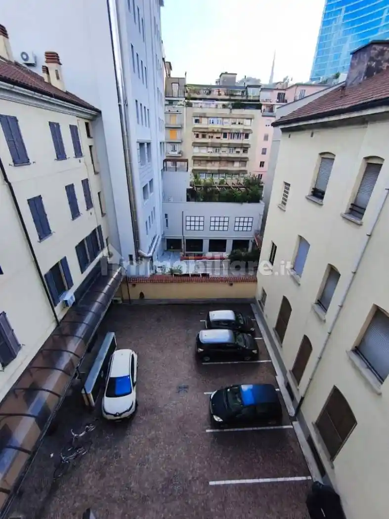 Bilocale via Melchiorre Gioia 47, Isola, Milano - foto 5