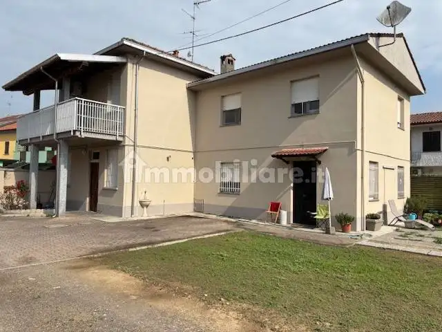 Villa in vendita a Cergnago