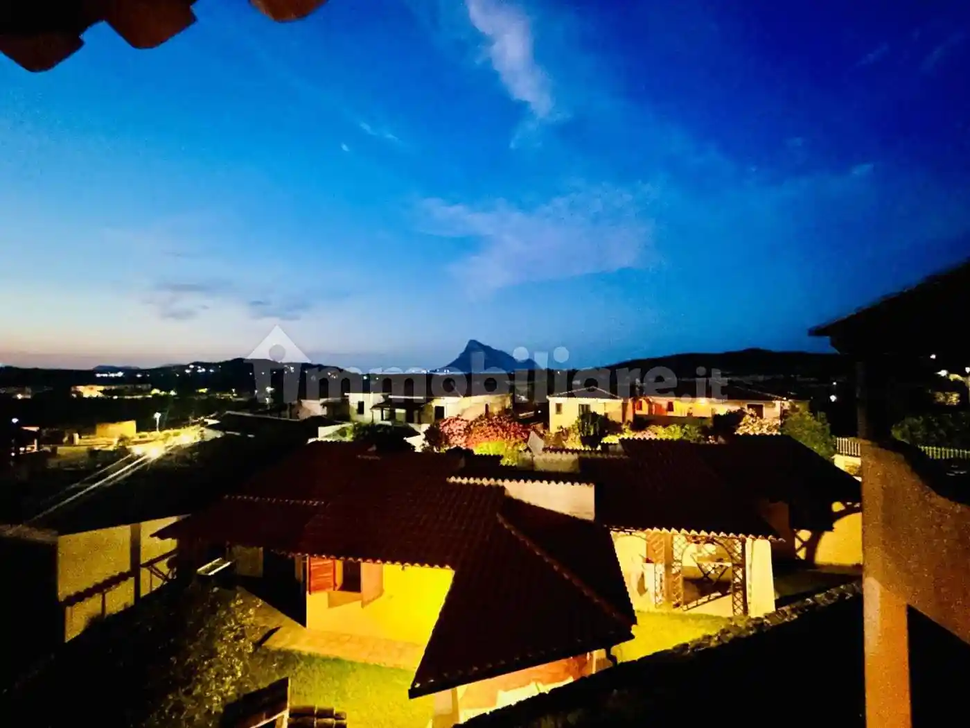 Villetta a schiera in vendita a Loiri Porto San Paolo