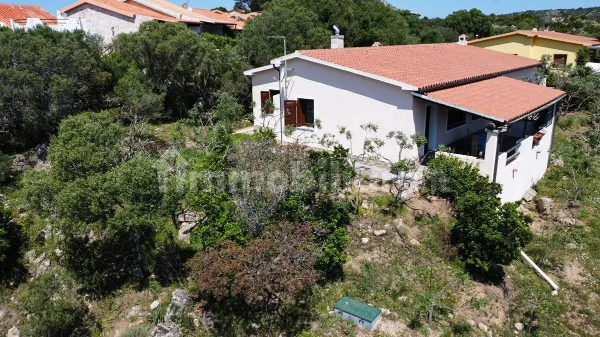 Villa in vendita a Olbia