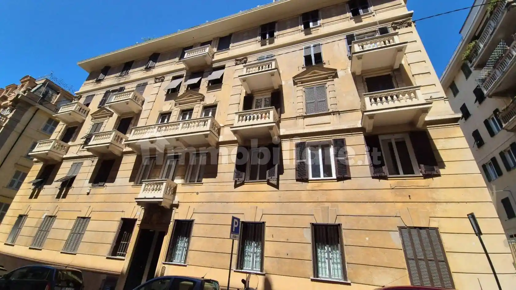 Appartamento in vendita a Genova