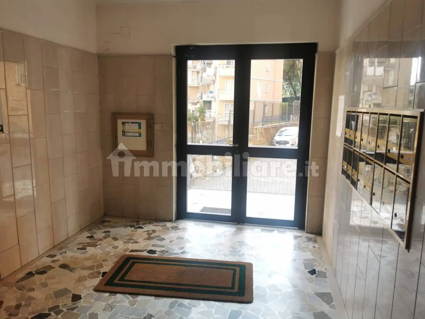 Appartamento in vendita a Napoli