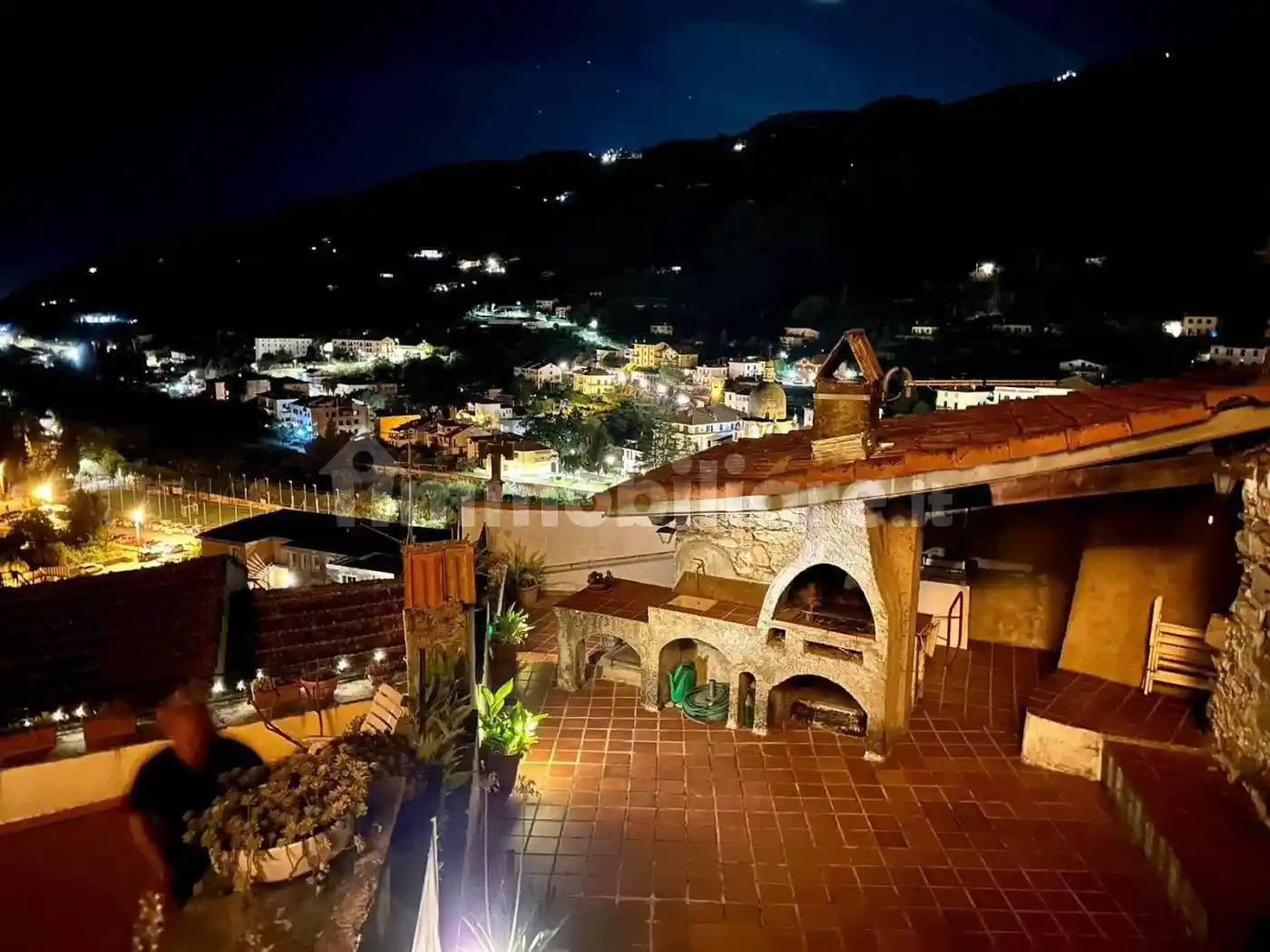 Appartamento in vendita a Dolceacqua