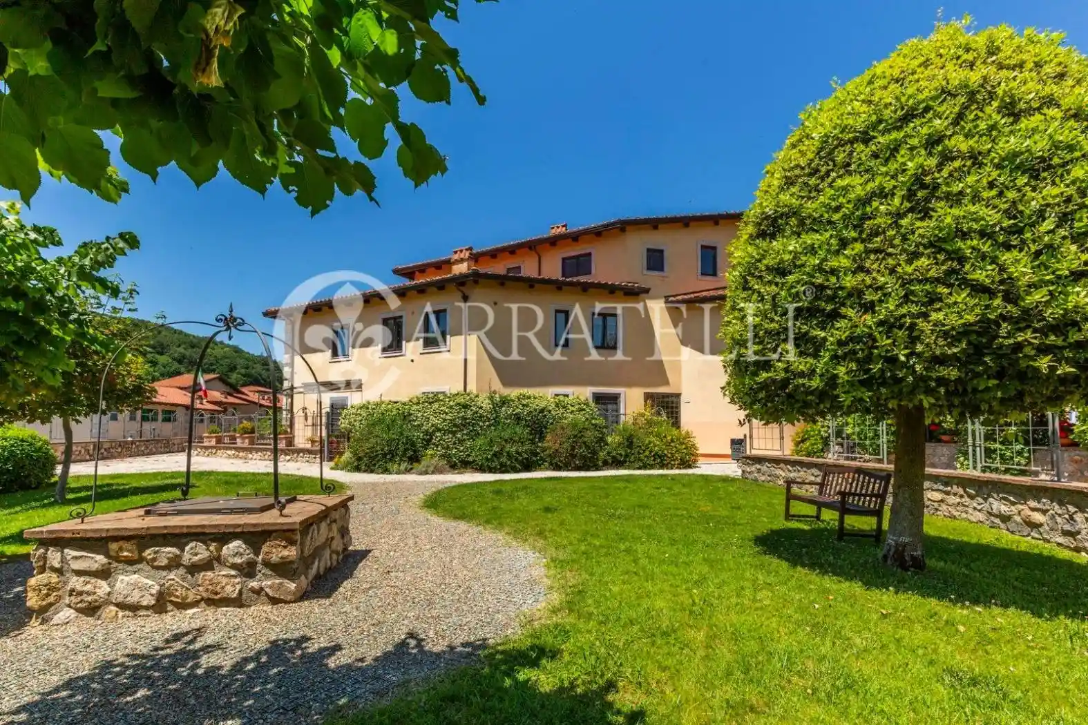 Appartamento in vendita a Cetona