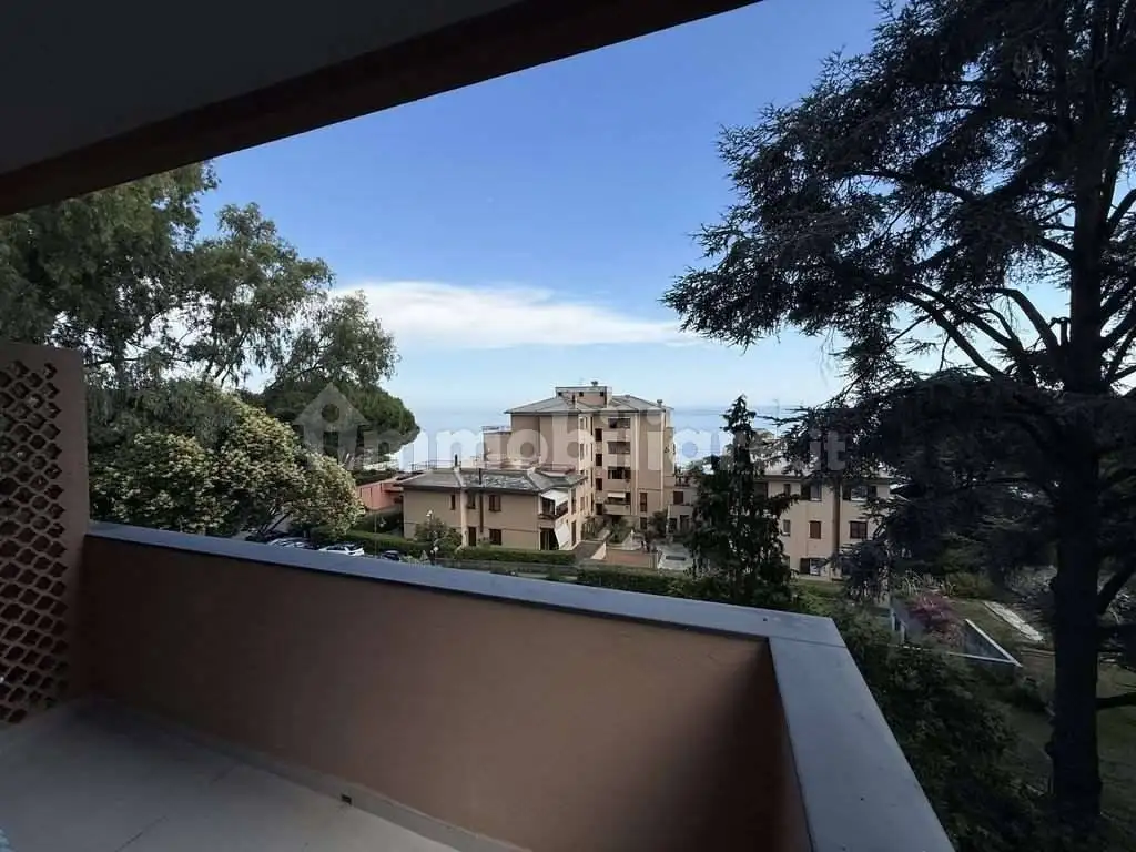 Appartamento in affitto a Arenzano
