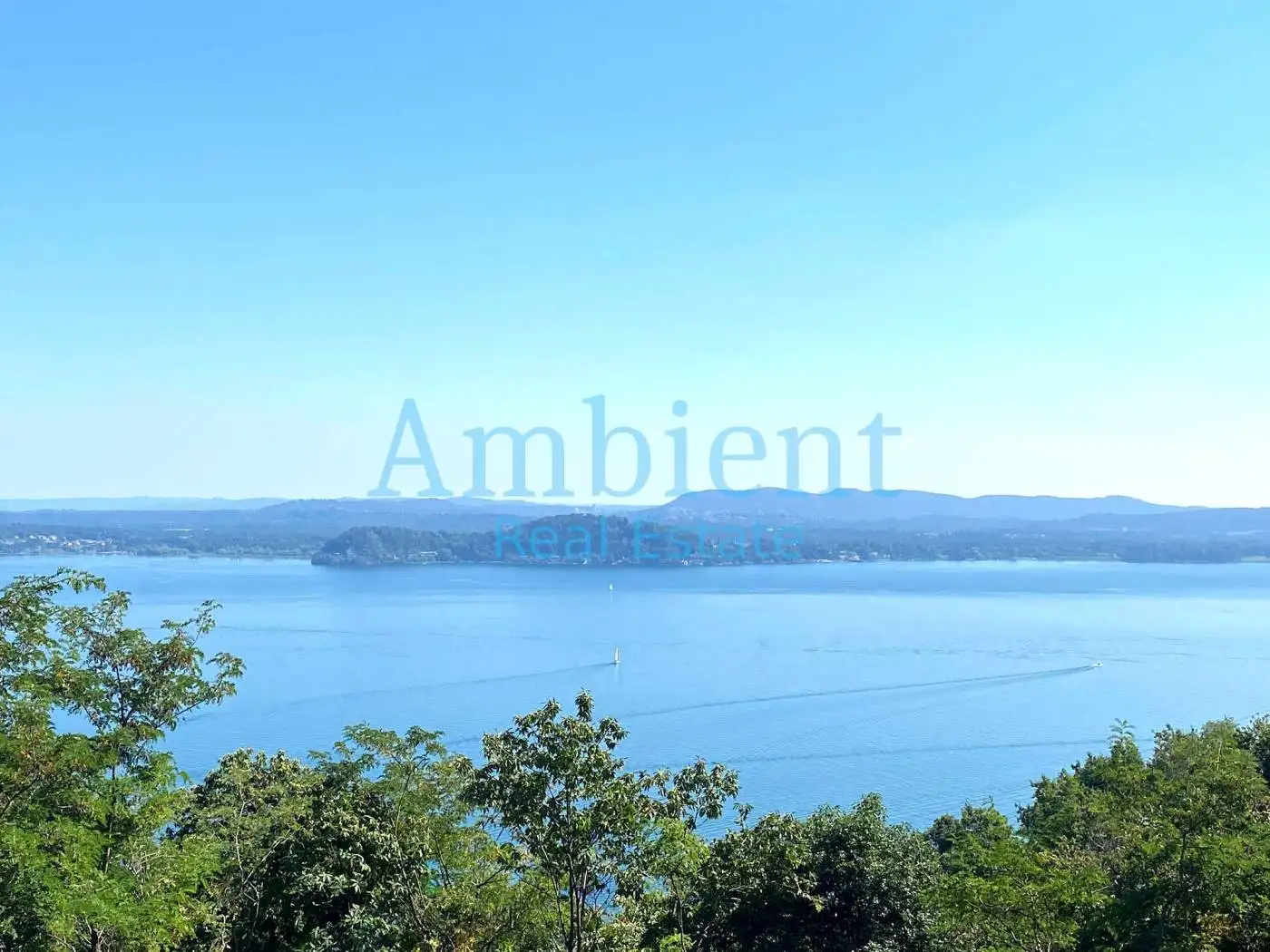 Villa in vendita a Belgirate