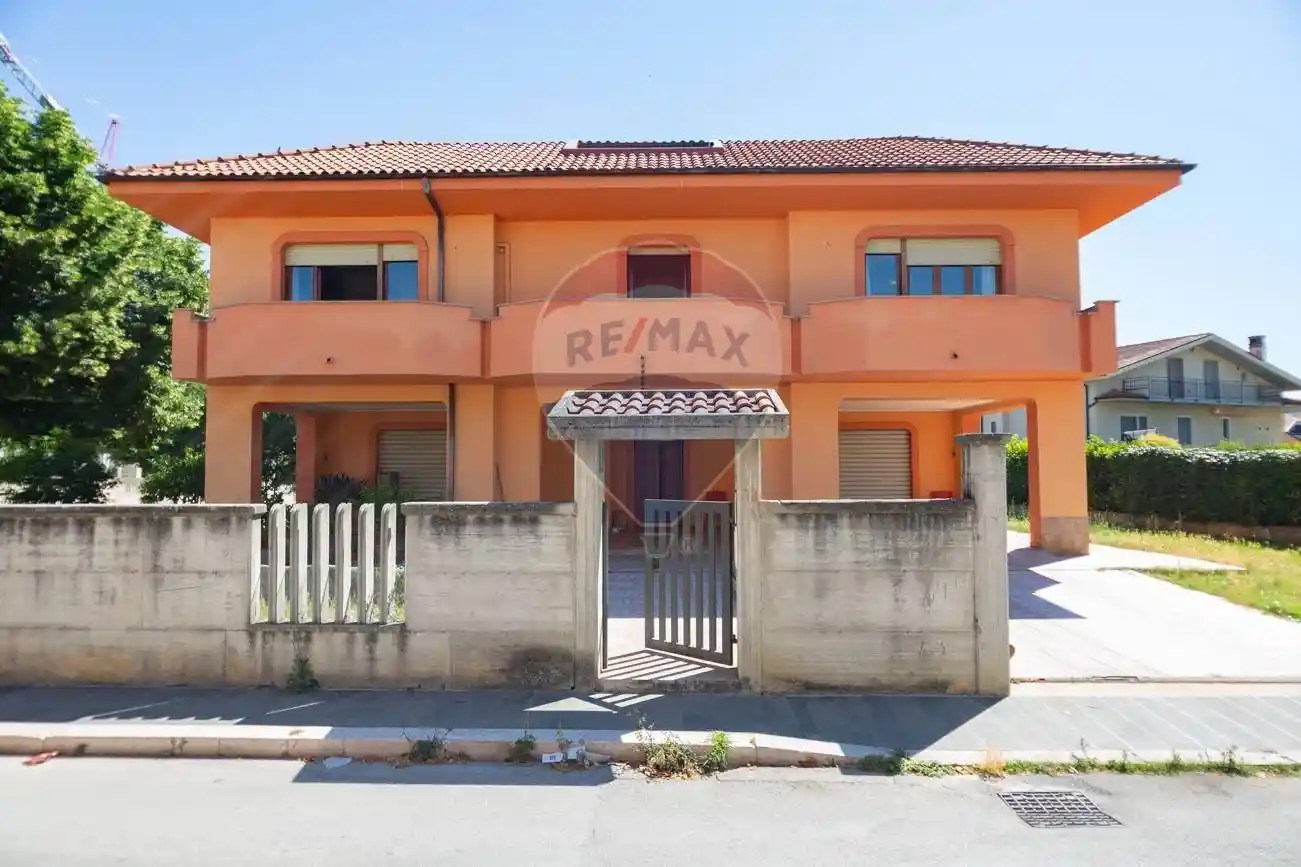 Villa unifamiliare via Sangro 38, Brecciarola, Chieti - foto 3