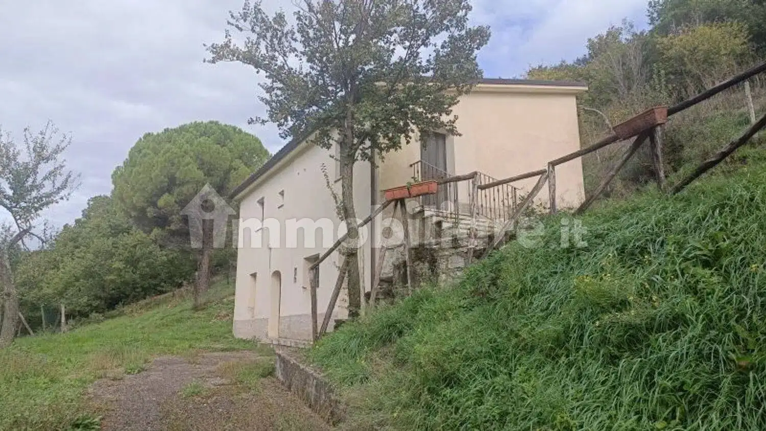 Villa in vendita a Castelpizzuto