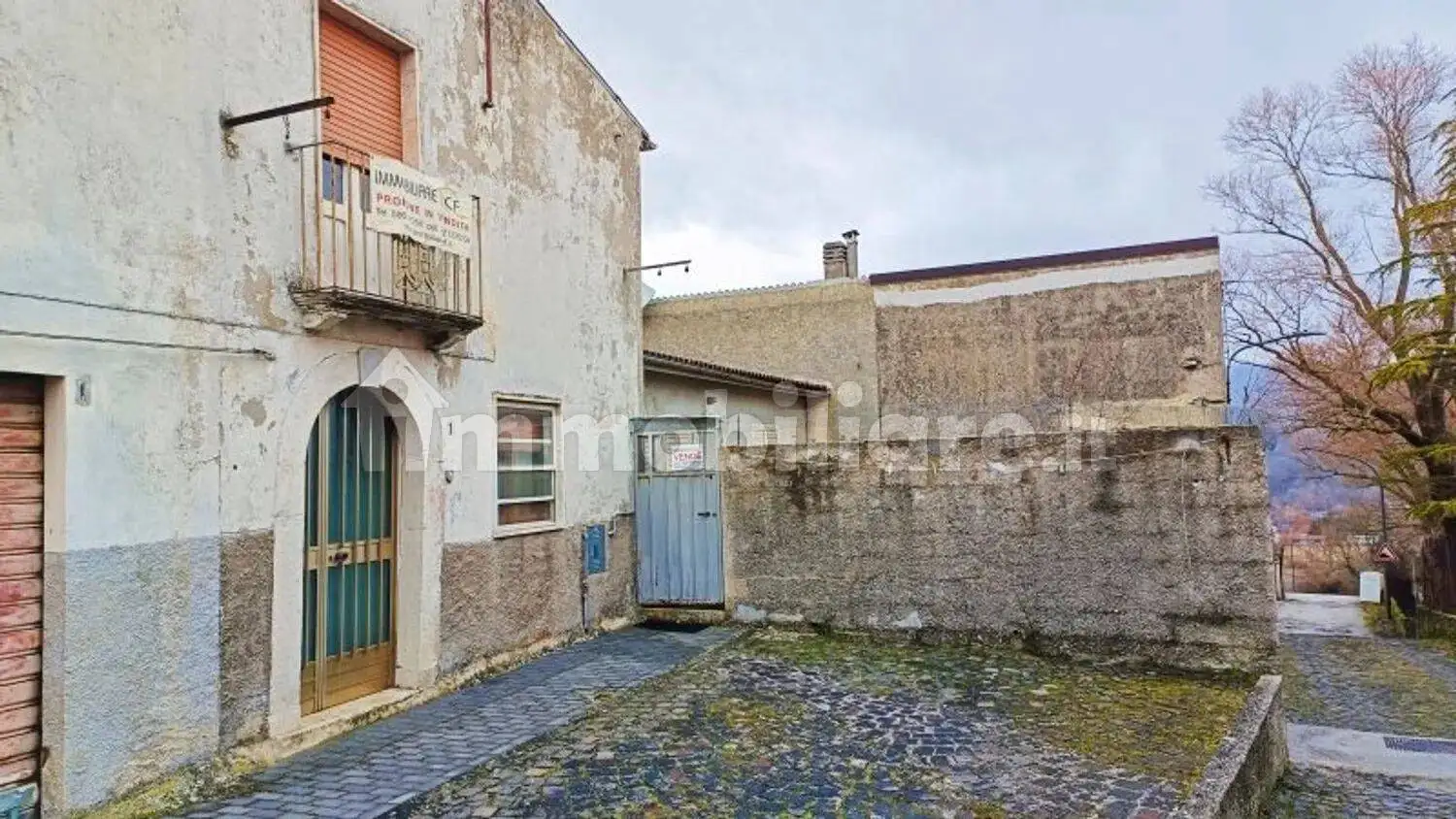 Villa in vendita a Pescolanciano