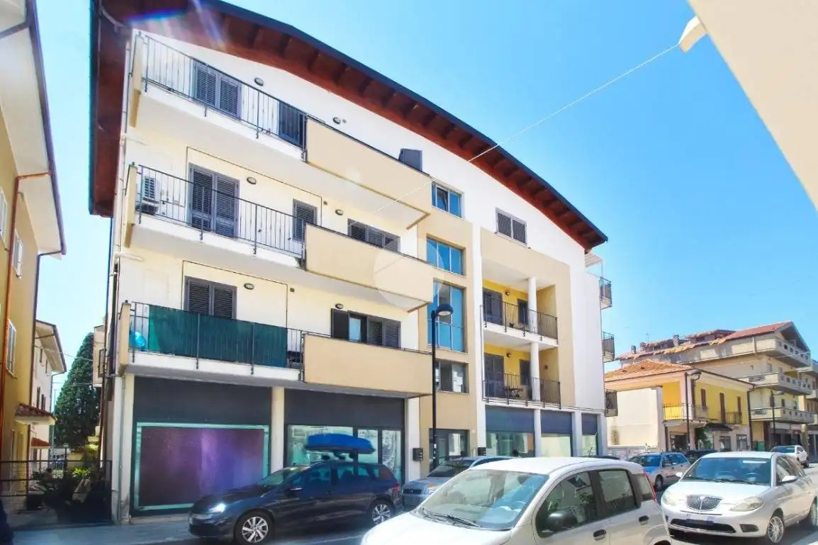 Appartamento in vendita a Alba Adriatica