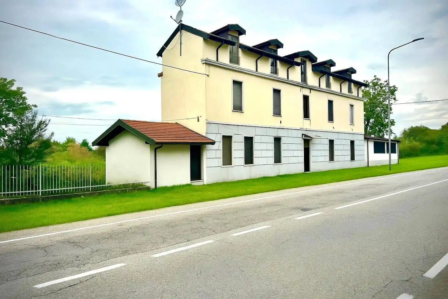 Appartamento in vendita a Rozzano