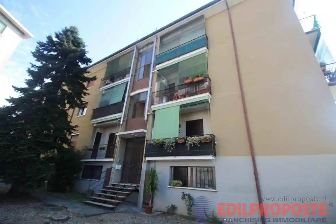 Appartamento in vendita a Cermenate