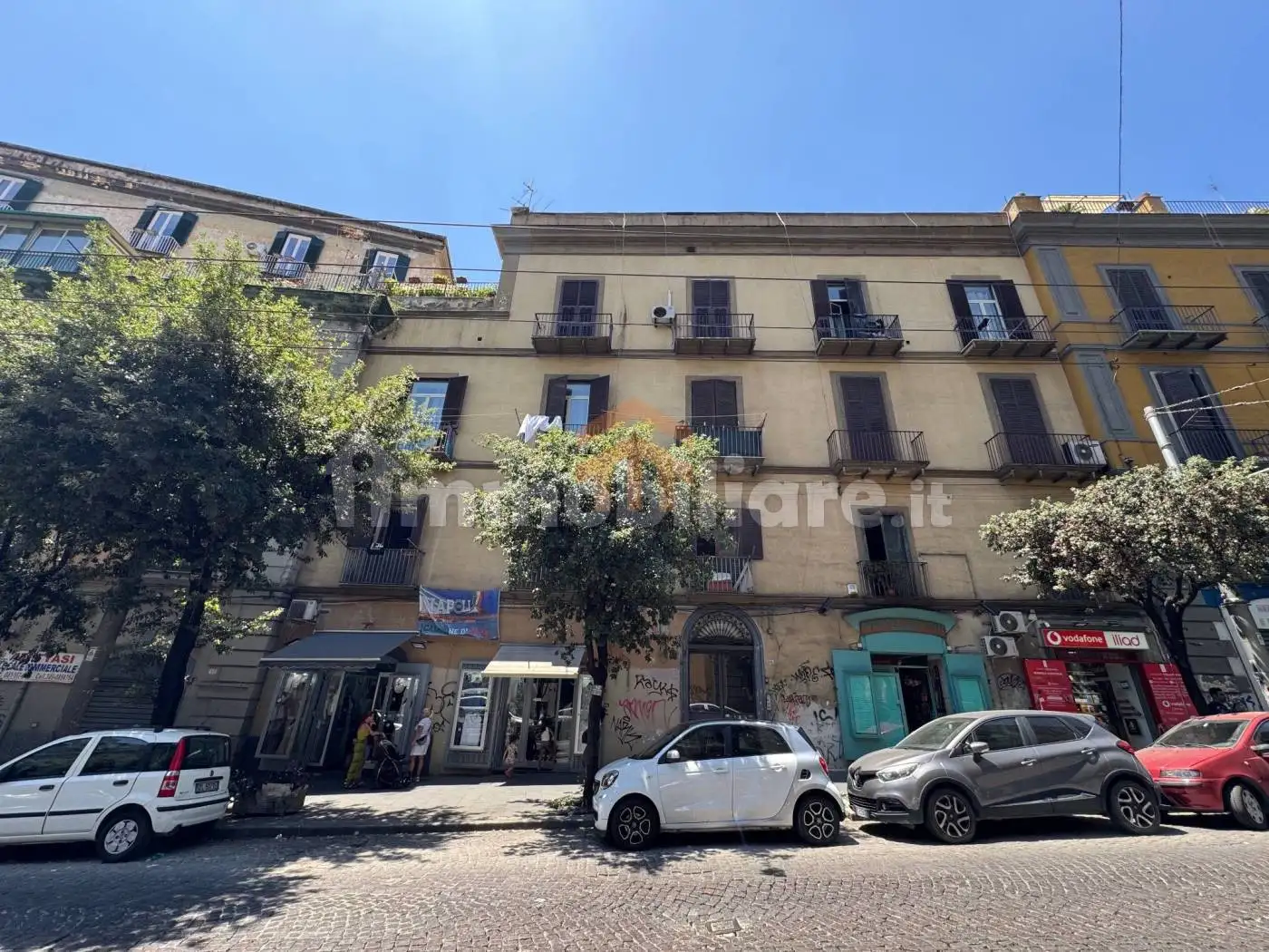 Appartamento in vendita a Napoli