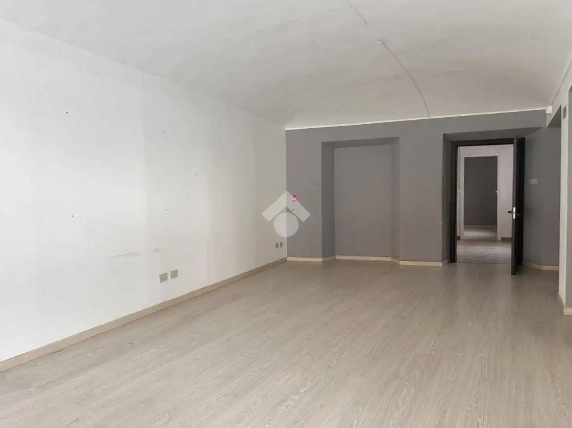 Trilocale via traforo 18, Centro, Bussoleno - foto 3