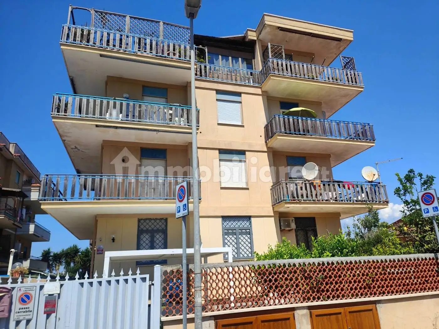 Appartamento in vendita a Ladispoli