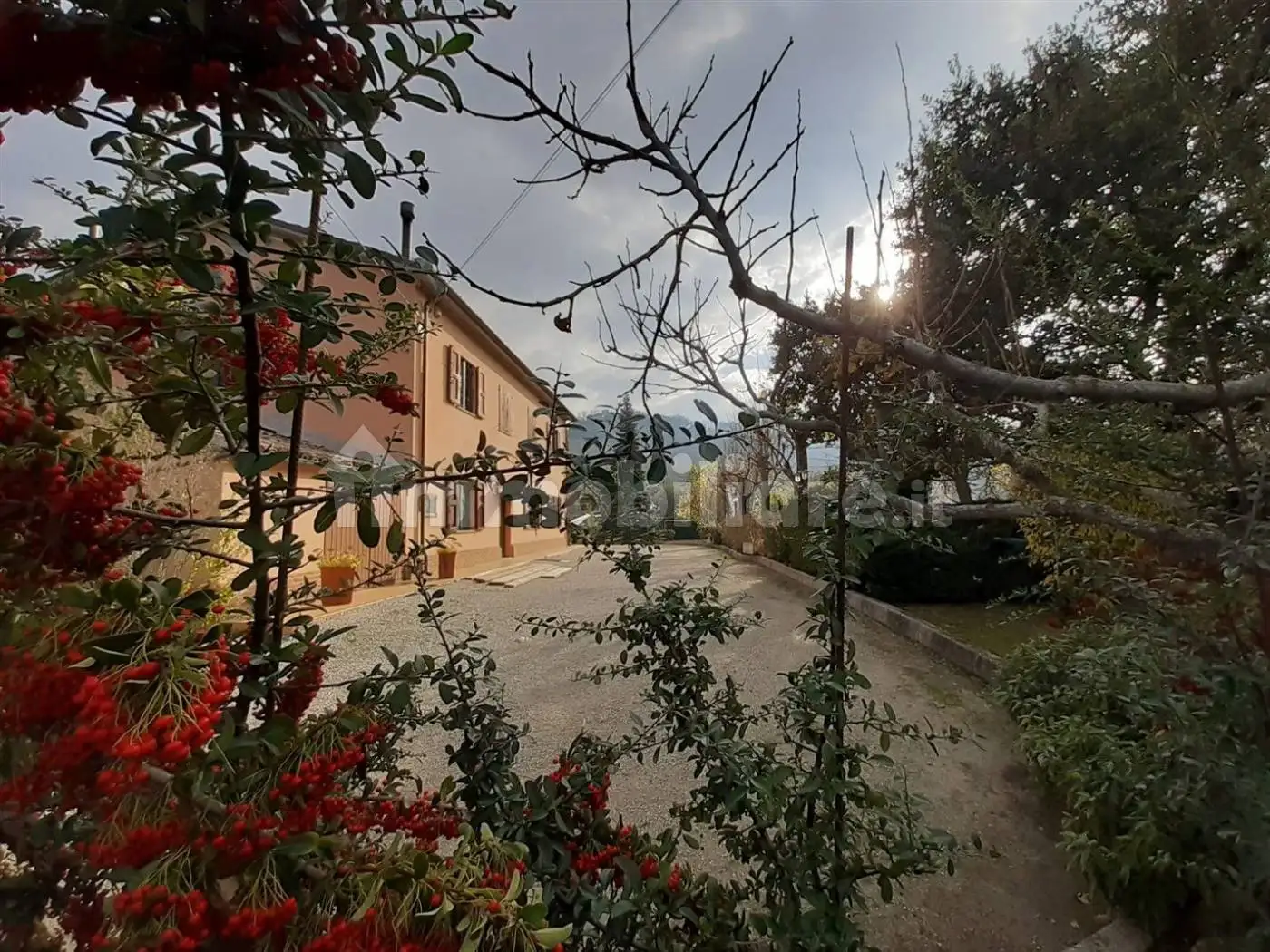 Rustico - Casale in vendita a Colli al Metauro