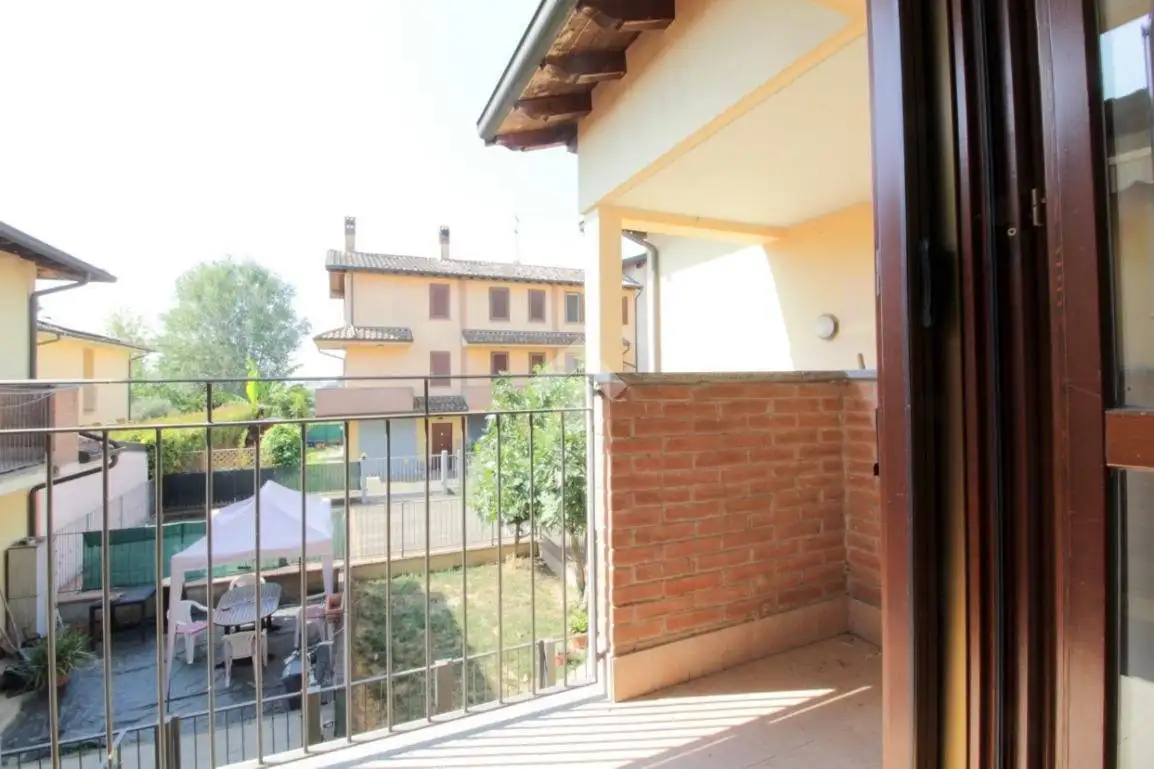 Bilocale via Saint Christo en Jarez 3, Centro, Brembio - foto 4