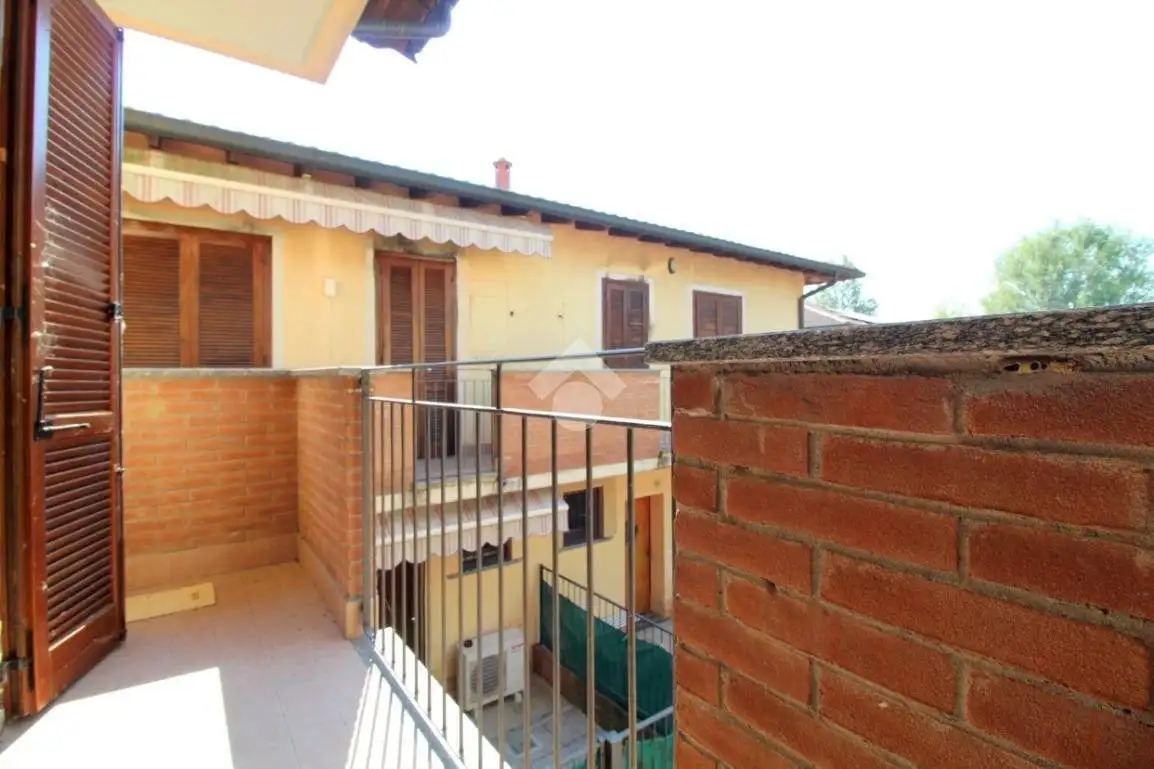 Bilocale via Saint Christo en Jarez 3, Centro, Brembio - foto 5