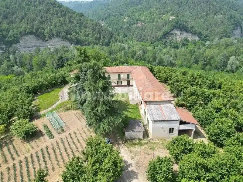 Cascina, da ristrutturare, 640 m², Cravanzana - foto 5