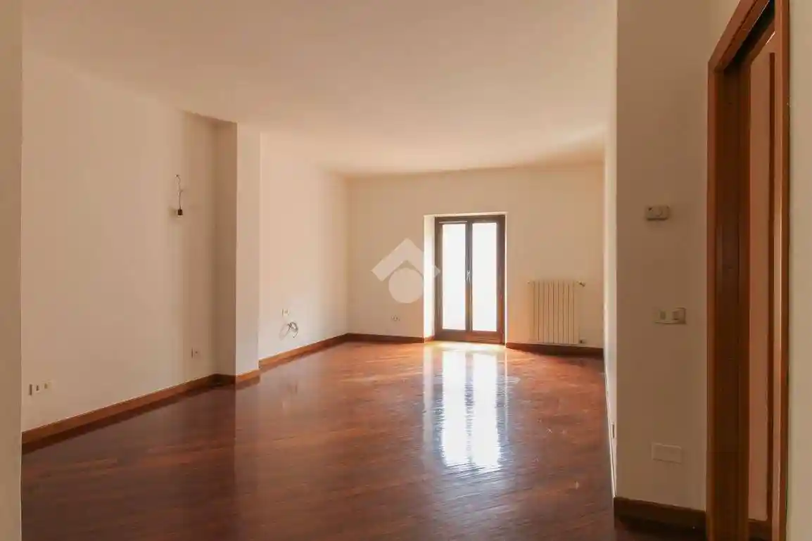 Appartamento in vendita a Salò