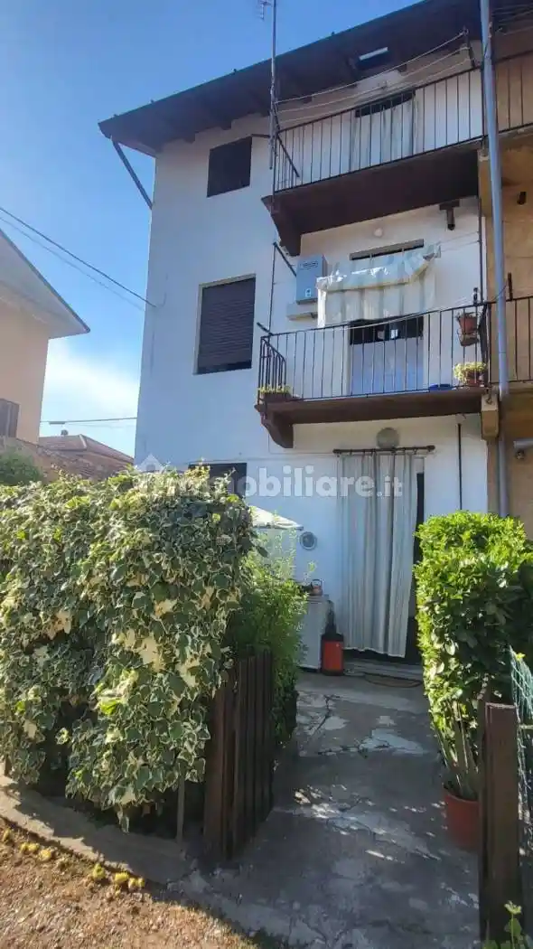 Casa indipendente in vendita a Castano Primo