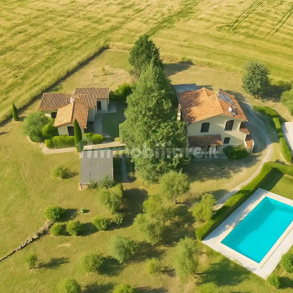 Rustico - Casale in vendita a Manciano