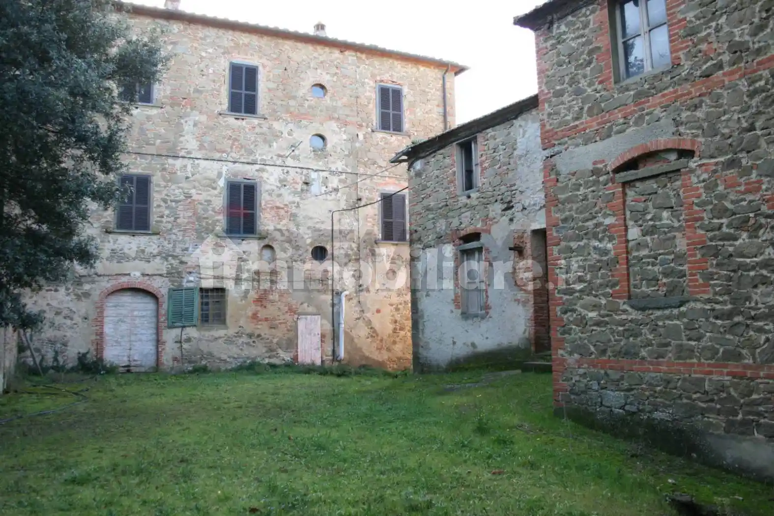 Rustico - Casale in vendita a Monte San Savino